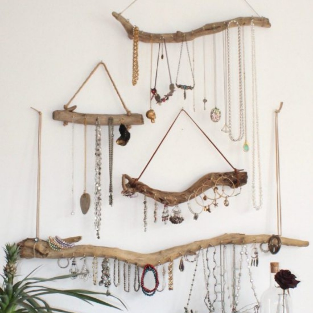 Driftwood Jewelry Display